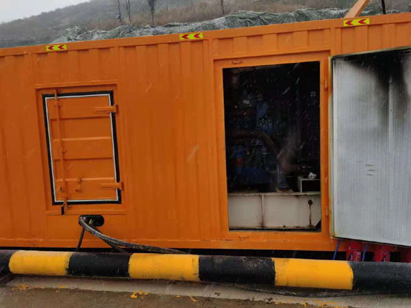 连山发电机出租 柴油发电机组电压低报警怎么办？