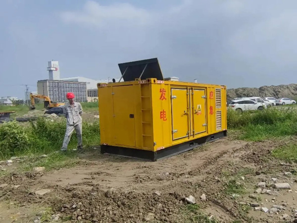 连山冬季低温环境下，发电机组启动电瓶的容量需求是否会增加？